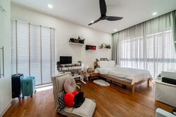 Chiltern Drive (D13), Terrace #556875551